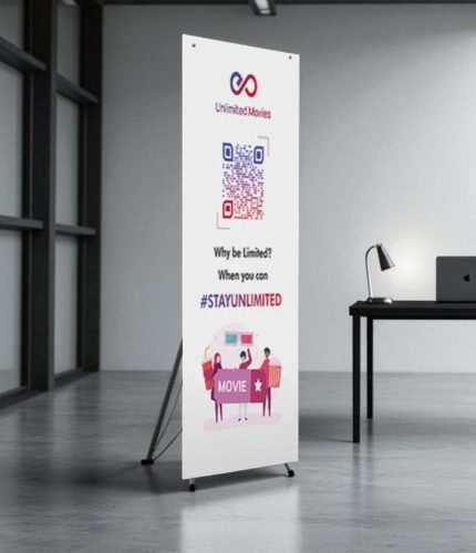 standees